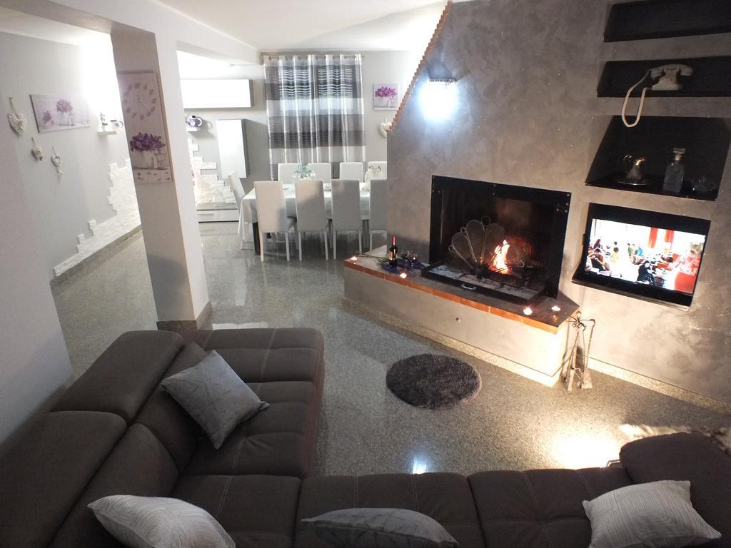 Villa Serena أسيسي المظهر الخارجي الصورة