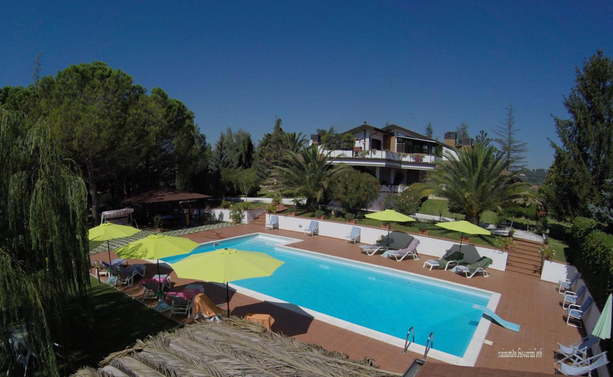 Villa Serena أسيسي المظهر الخارجي الصورة